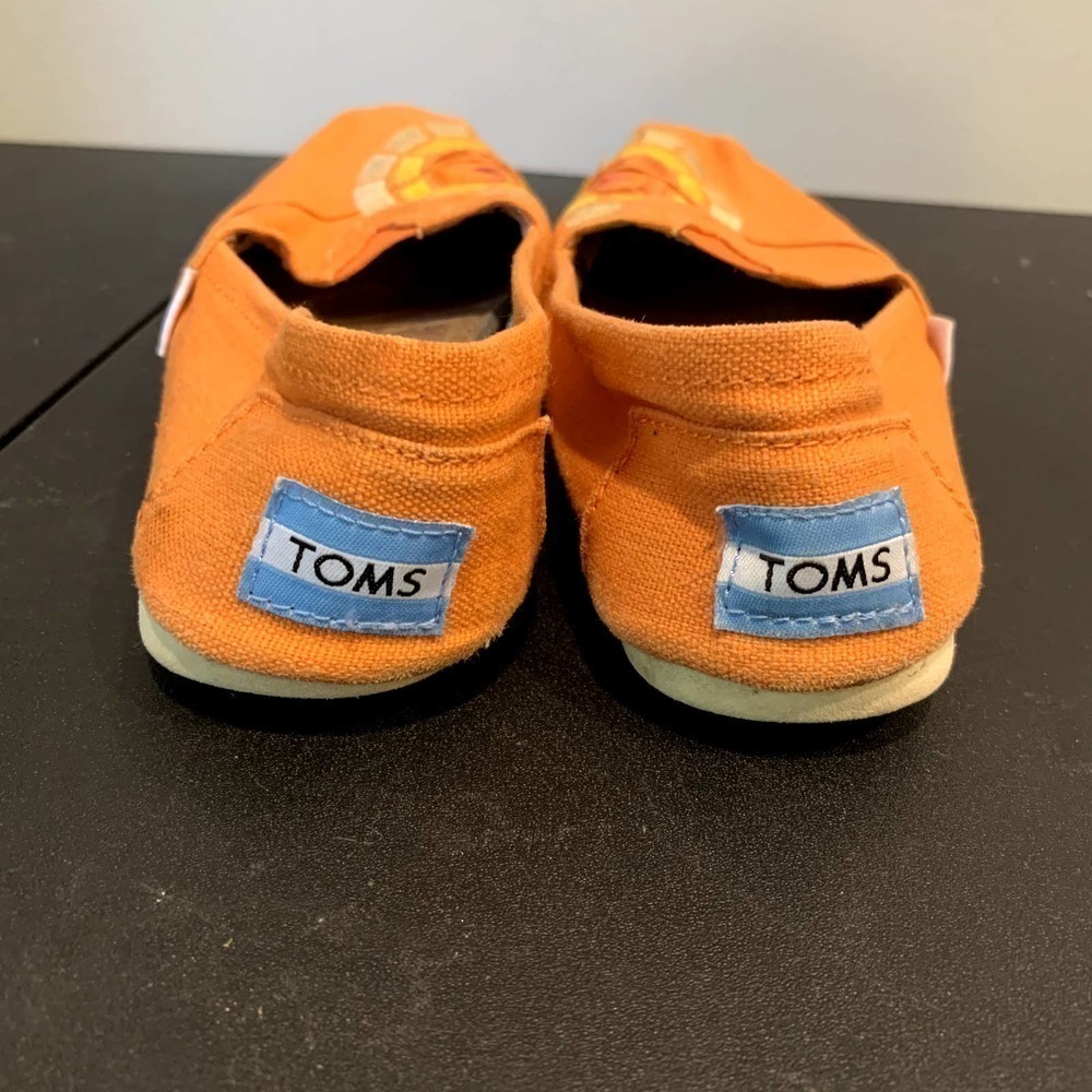 TOMS Womens Orange Charlize Theron Canvas Flat Loafer Slip On Shoes Size US 6.5W - Picture 3 of 6